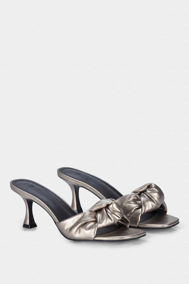 Sandalias-tacon-de-cuero
